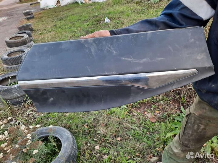 Накладка двери багажника renault kaptur рено коптэ