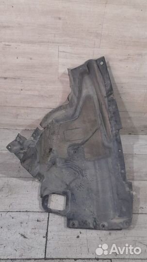 Подкрылок передний правый Bmw X6 F16 С 2014 По