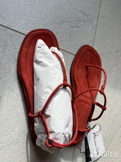 Сандалии massimo dutti