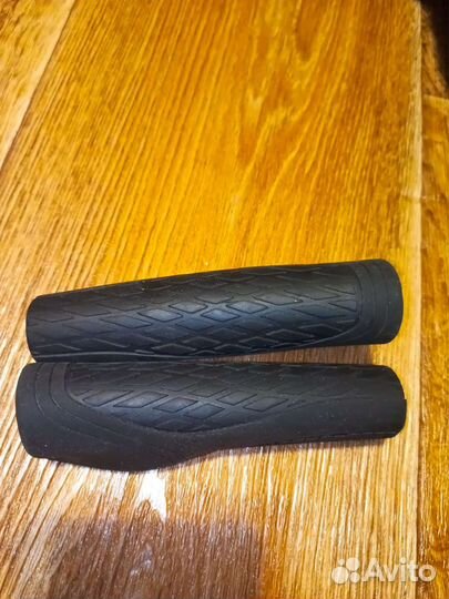 Грипсы для велосипеда