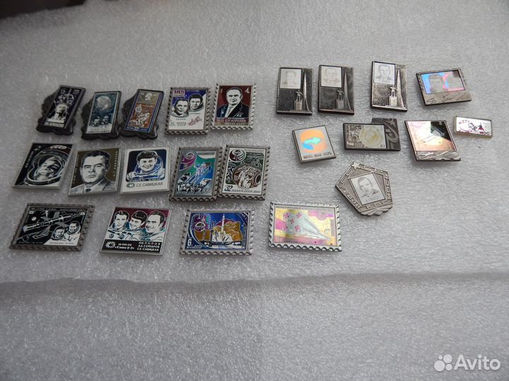 Значки Космос. Стекло