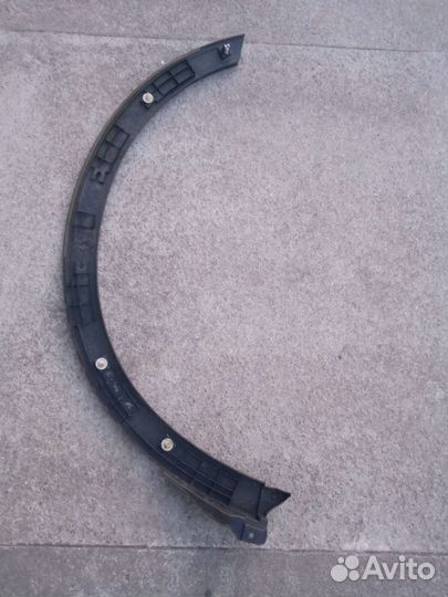 Suzuki SX4 накладка крыла.молдинг бампера