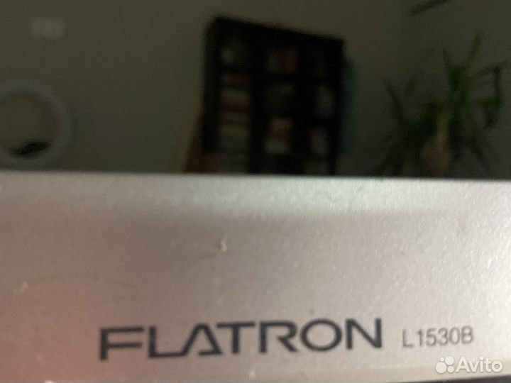 Монитор LG Flatron L1530B