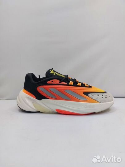 Кроссовки adidas ozelia