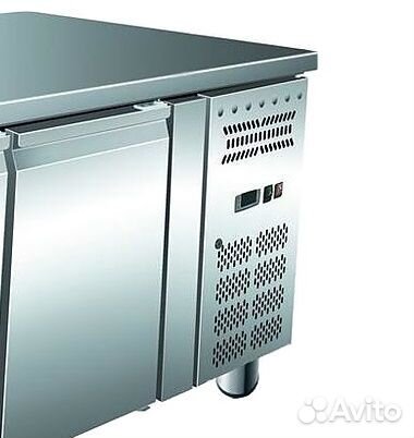 Стол холодильный Cooleq GN3100TN