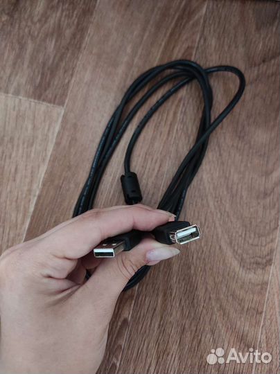 Кабель для компьютера