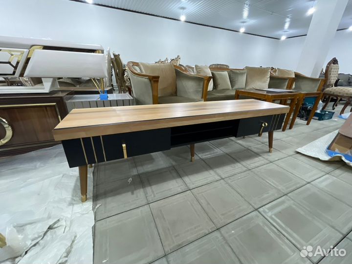 Тумба под тв