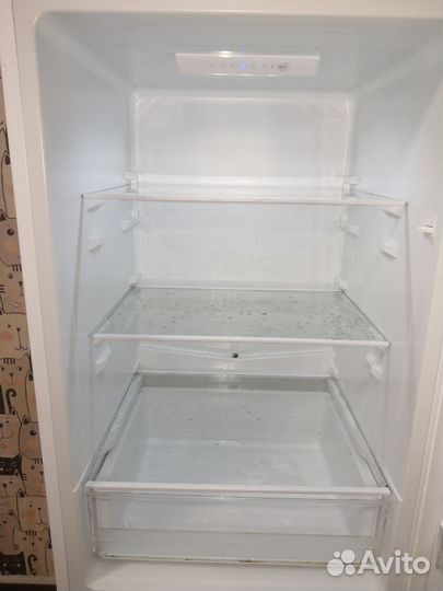 Холодильник dexp