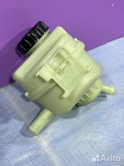 Бачок гидроусилителя гур Renault logan stepway 2