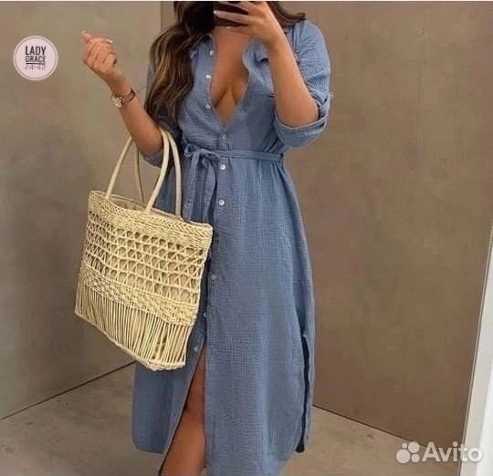 Плат е женское