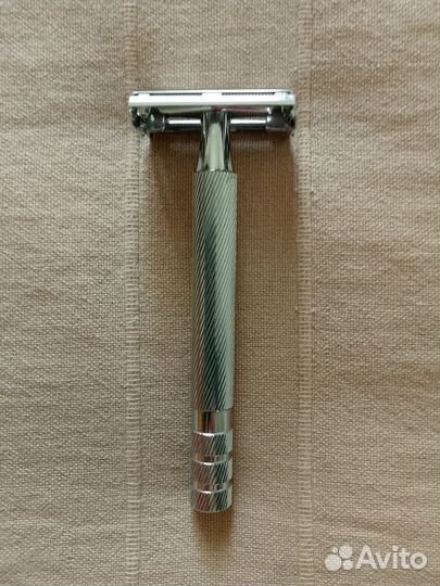 Бритвенный станок Wilkinson sword