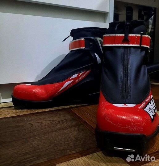 Лыжные ботинки atomic wc pursuit junior размер 40