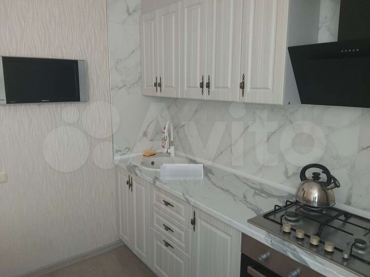 2-к. квартира, 50 м², 3/9 эт.