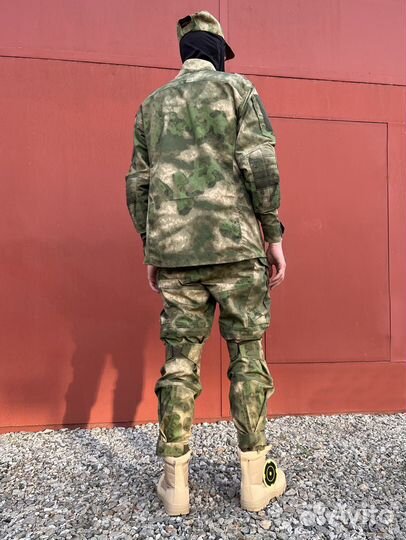 Тактический боевой костюм 