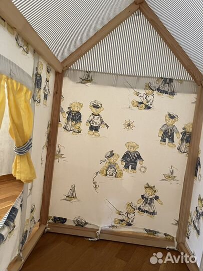 Детский игровой домик из дерева