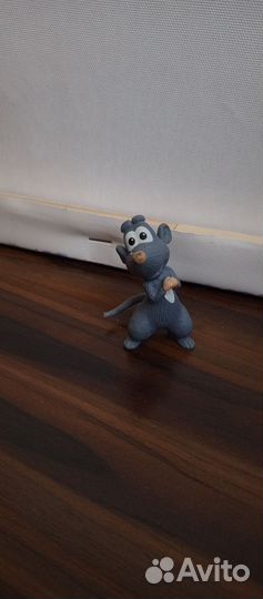 Фигурка мышонка