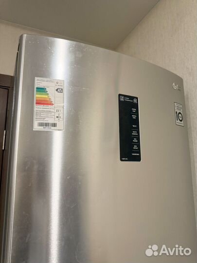 Холодильник бу LG