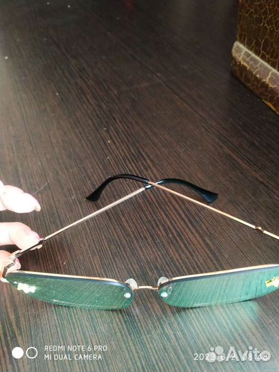 Солнцезащитные очки женские