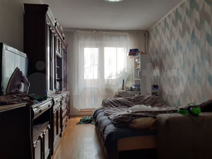 3-к. квартира, 90 м², 5/10 эт.