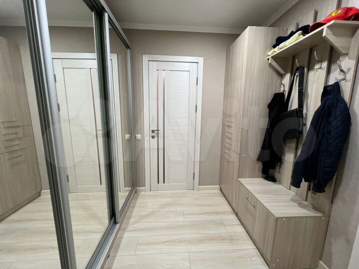 2-к. квартира, 45 м², 1/10 эт.