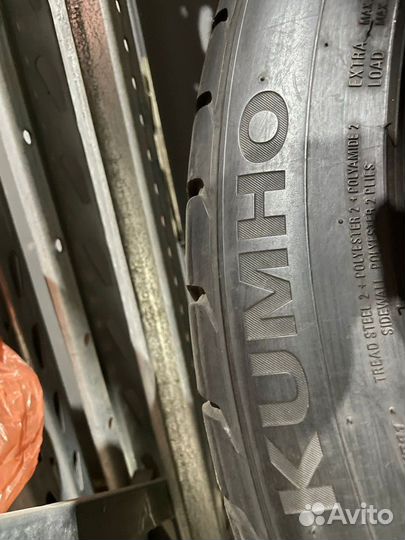 Kumho Crugen HP91 275/40 R22