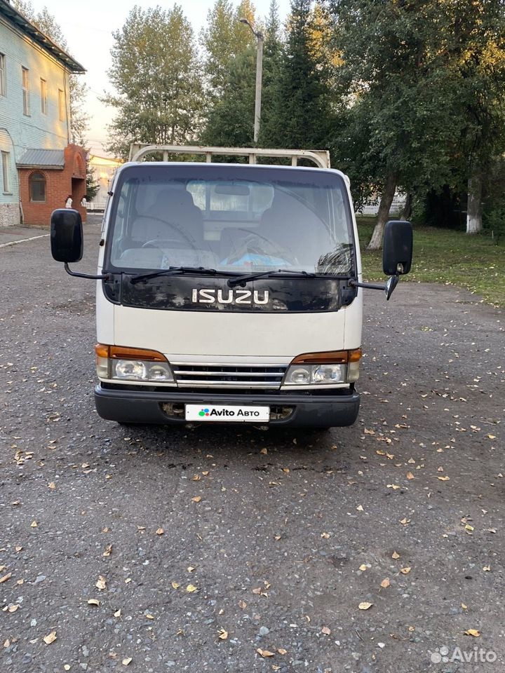 Isuzu ELF (N-series) самосвал, 2001