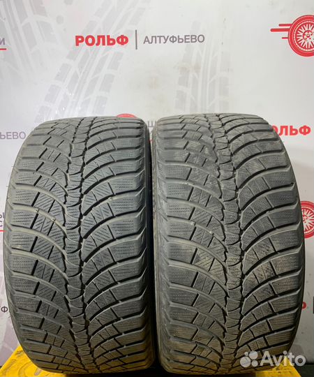 Kumho WinterCraft WP71 245/40 R19 и 275/35 R19