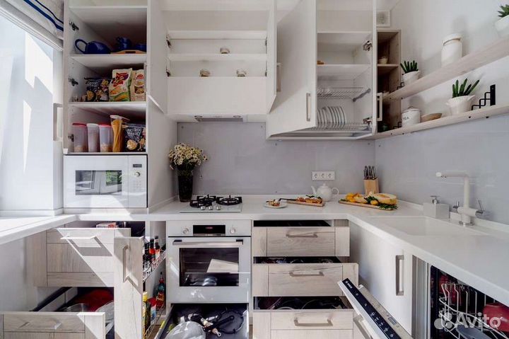 Кухни по индивидуальному заказу