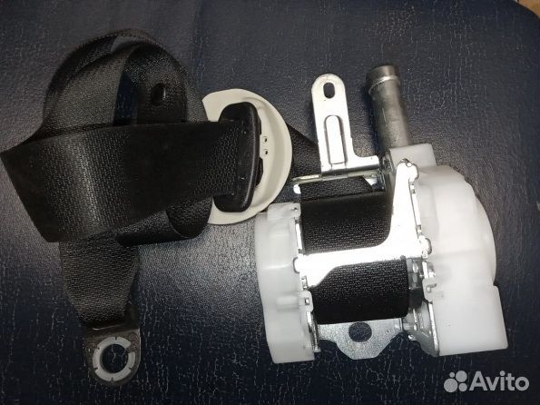 Ремень безопасности передний Lexus NX z10 (2014-20