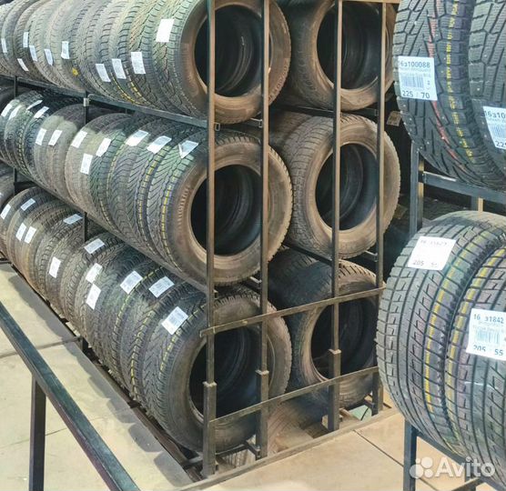 Nokian Tyres Hakkapeliitta 8 235/60 R18 102L