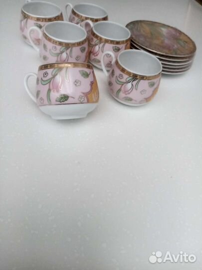Сервиз кофейный на 6 персон. Есть подставка