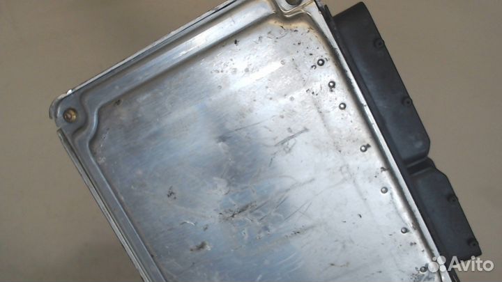 Блок управления двигателем Volkswagen Golf 4, 2003