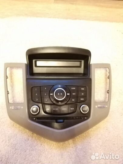 Магнитола в авто chevrolet kruze 2009-2012