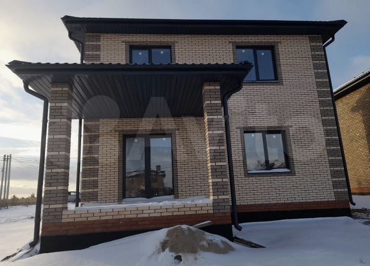 Коттедж 157 м² на участке 5 сот.