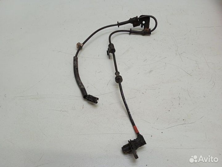 Датчик ABS передний правый Hyundai Solaris