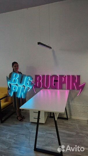 Неоновая вывеска для салона