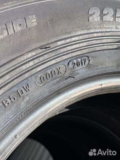 Michelin Latitude Cross 225/75 R16 108H