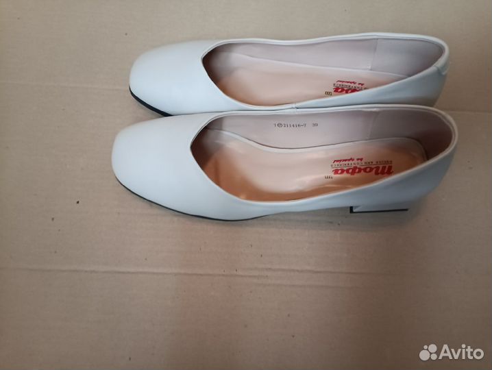 Туфли женские 39 размер новые