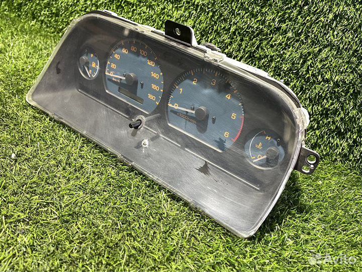 Спидометр передний Toyota Lite Ace Noah CR50 3CT