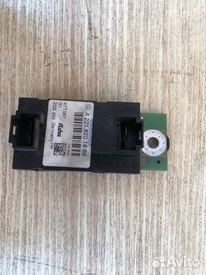 Антенна Mercedes-Benz S-Class W221