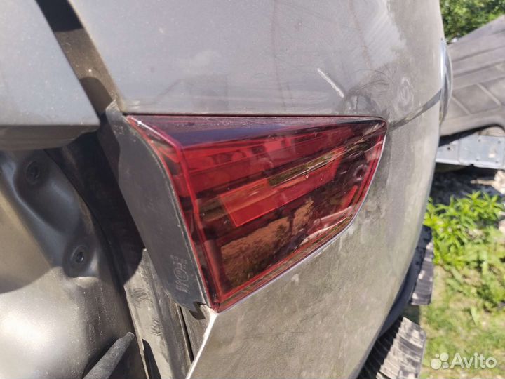 6N5945093 Фонарь задний внутренний левый VW Polo