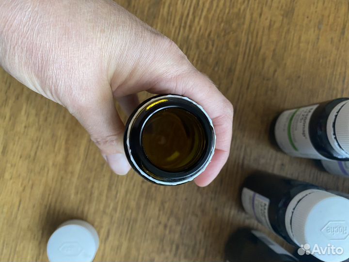 Стеклянные бутыльки