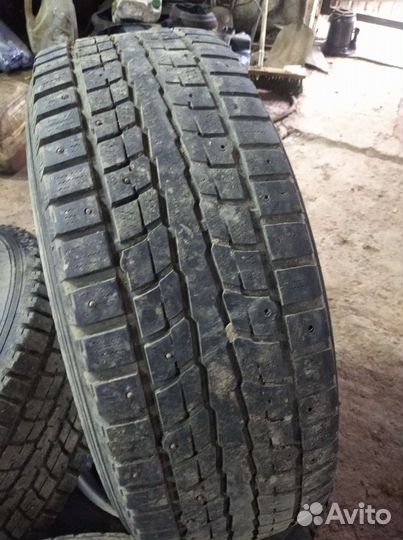 Зимняя резина на дисках 245 70 16