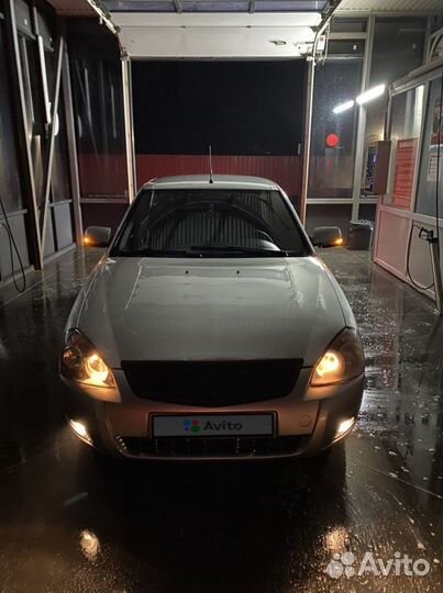 LADA Priora 1.6 МТ, 2010, битый, 220 000 км