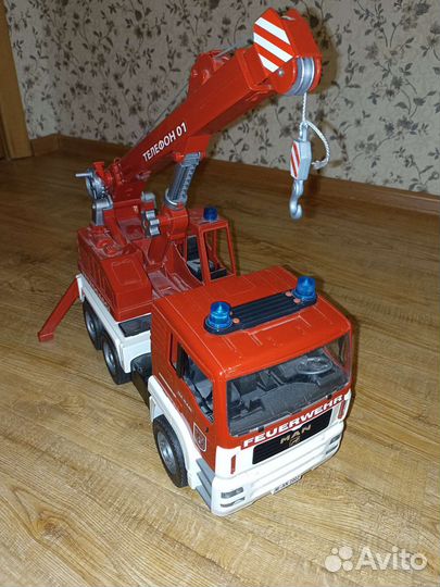 Пожарная машина bruder