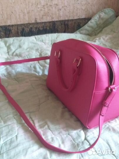 Сумка итальянской фирмы Laura Amatti Новая