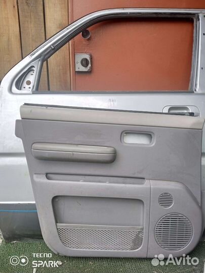 Дверь передняя левая Хонда stepwgn