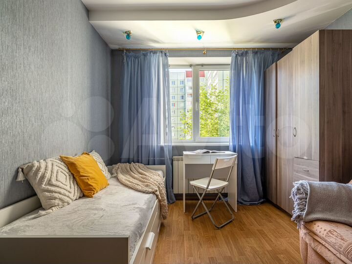 3-к. квартира, 72 м², 3/10 эт.