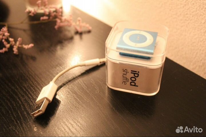 Apple iPod shuffle 4 2Gb плеер