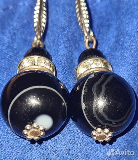 Серьги с ониксом